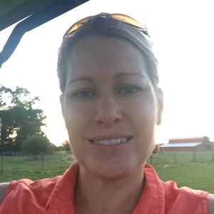 Meet your Posher, Iris